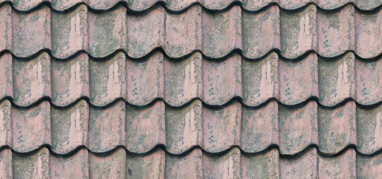 Couverture et travaux de rénovation de toiture à Pontoise : réparation, étanchéité, remplacement de tuiles et suivi professionnel pour protéger et renforcer votre toit.